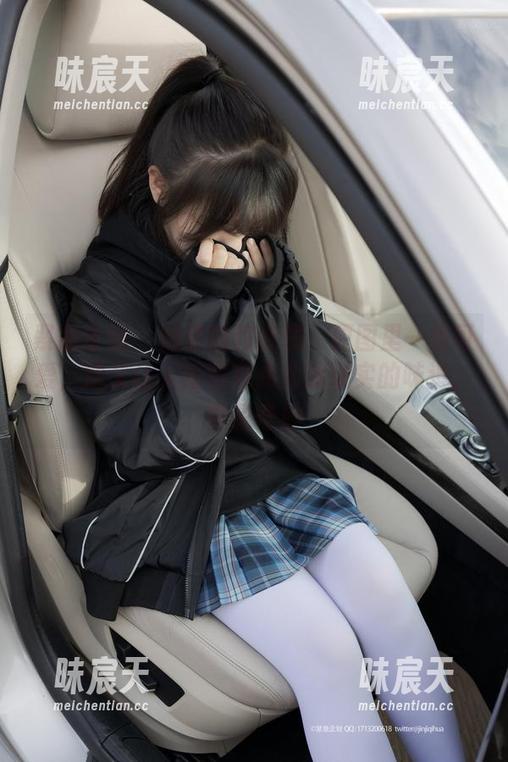 紧急企划 - 奶昔的豹纹图：原图里一堆可爱，却又让人感觉有点儿超现实的味道，真是奇妙