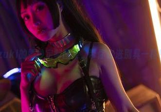 脱尾巴Mizuki的婚纱定制图集，带你走进别具一格的爱情梦！