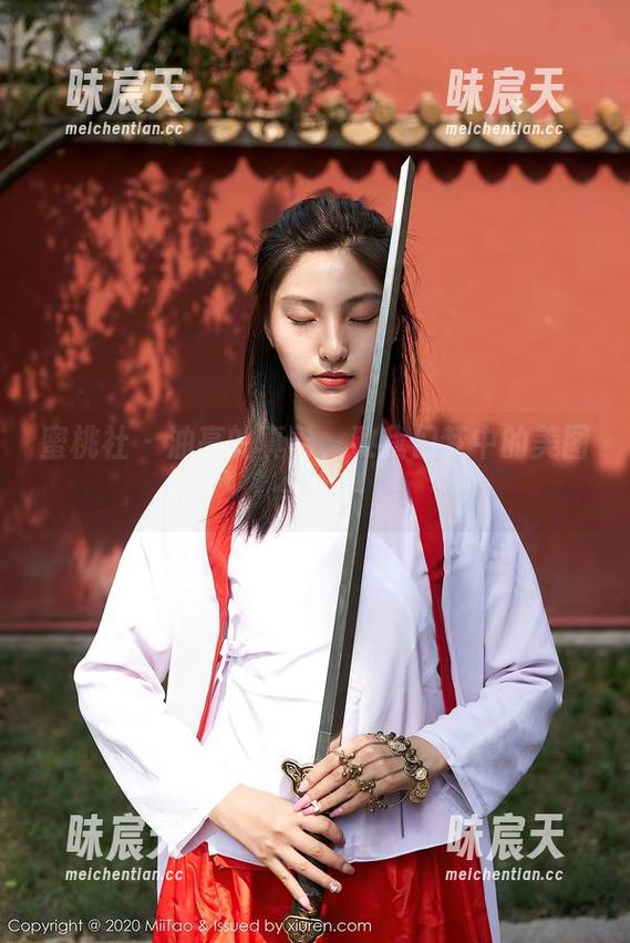蜜桃社 - 油亮的真希，致我们梦中的美图合集！