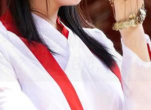 蜜桃社 – 想要每天都被蜜蕊Mary的双马尾环绕？来拿图包吧，分享快乐！