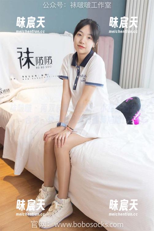 袜啵啵 - 两双长靴的狂欢：小甜豆的分享合集，快来看我如何翻转尴尬！