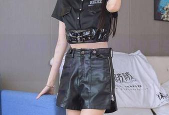 袜啵啵 – 对话芝士：她的美图分享与死库水的缠绵。