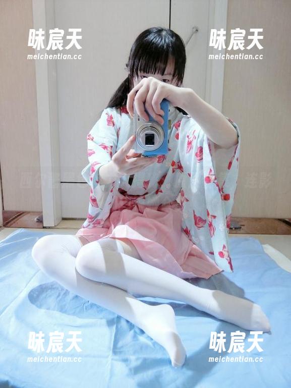 西尔酱黑色魅力大揭秘：原图合集，连影子都想跟她合影！