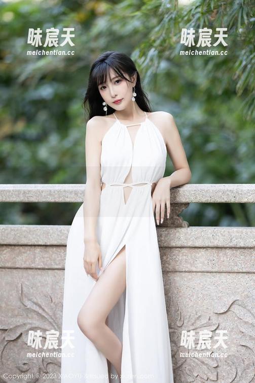 语画界 - 豹纹女王王馨瑶yanni：点击下载她的作品集，感受野性的呼唤！
