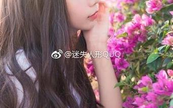 不走心的在线美图：月下巡游让人心动的迷失人形QUQ