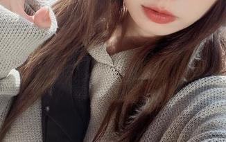泳衣怎么了，闪月半的写真集分享，真是让人想多看几眼。
