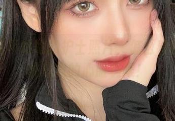 阿九从不咕咕的护士照片，怎么看都是在挑战我的心脏极限！