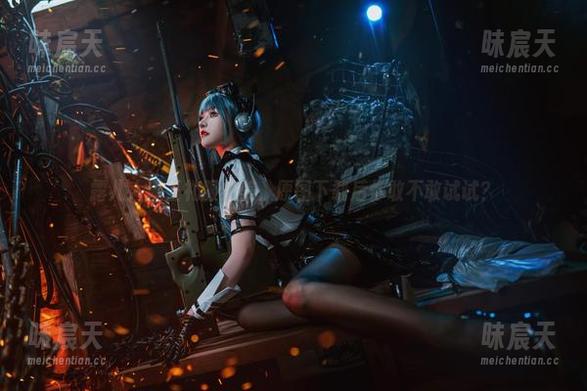露儿大魔王礼服之美，原图下载后你敢不敢试试？