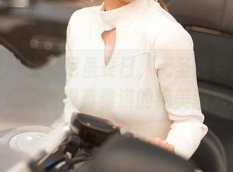 青豆客 – 比基尼虽夏日，无圣光更显神秘！快来围观莫雅淇的绝美图片！