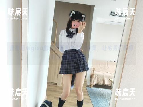 魔物喵nigisa的少女贩卖机COS合集，让宅男们瞬间释放内心的狂热！