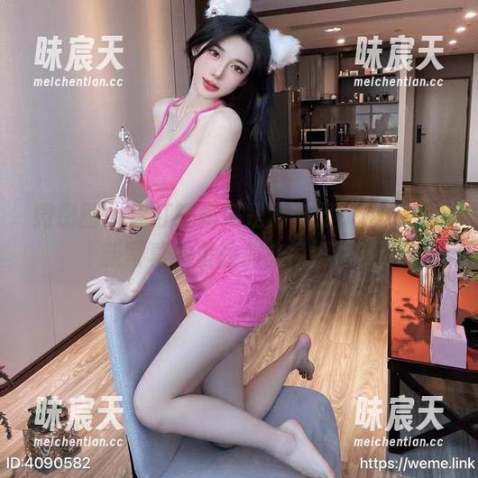 微密圈 - 枣红睡裙还是黎允熙baby？最新写真集里的那些模糊界限